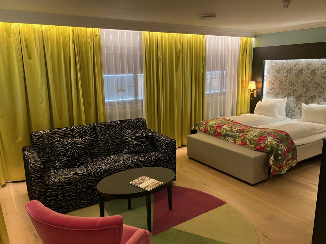 涩恩特米纳斯酒店主图