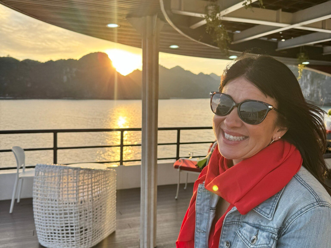 Aroma Viet Nam Travel-Cat Ba Town必去景点