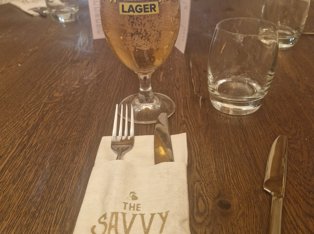 霍尔特住宿酒店主图