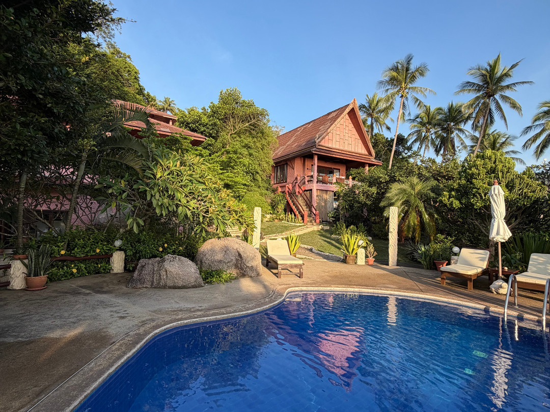 龟岛岩石区豪华别墅酒店主图