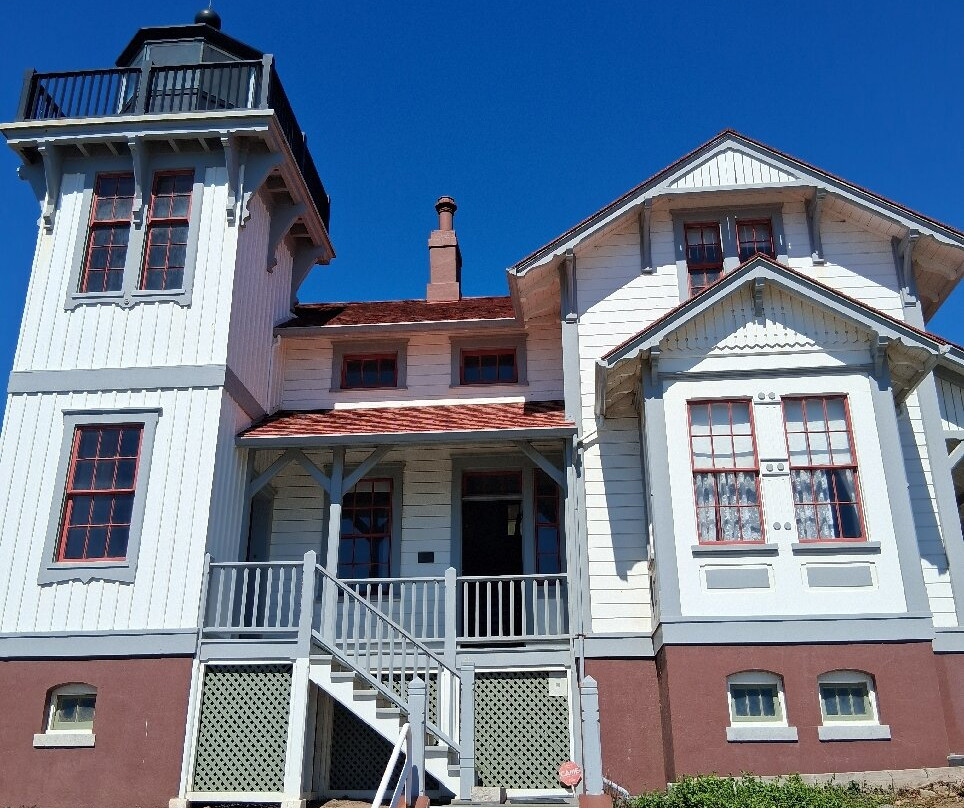 Point San Luis Lighthouse-阿维拉海滩必去景点