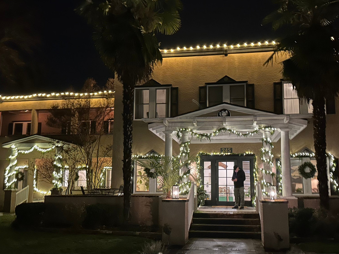 Magnolia Hotel主图