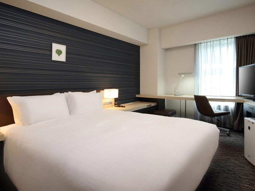 里士满福岛站前酒店