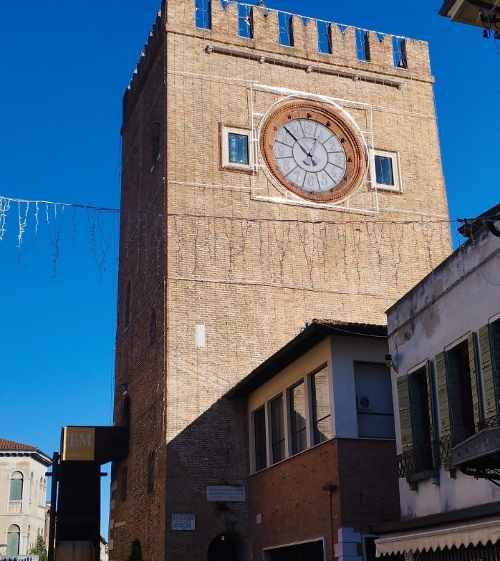 Piazza Ferretto-麦斯特必去景点