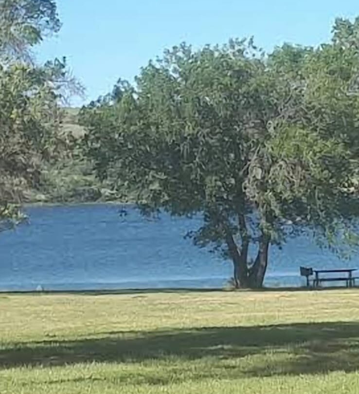 Buffalo Pound Lake-穆斯乔必去景点