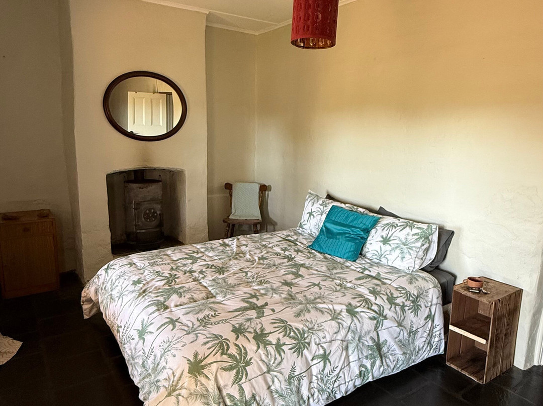 The Long Cottage主图