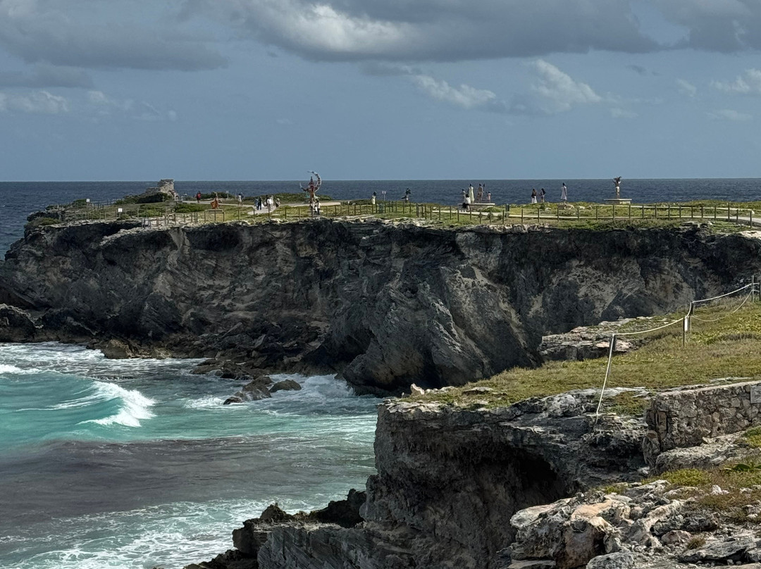 Catmania Catamarans-Costa Mujeres必去景点