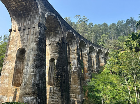 Chavo Tours-埃勒必去景点