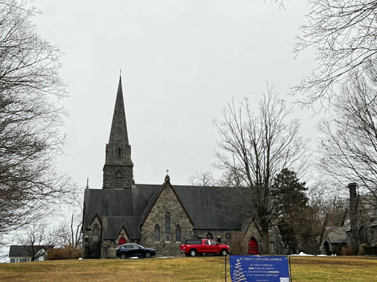 Little Stony Point-冷泉必去景点