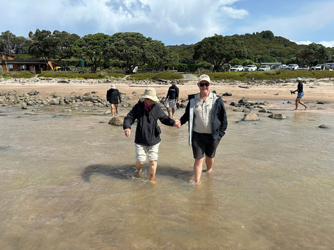 Kiwi Dundee Adventure Tours-Thames必去景点