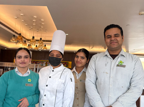 查漠柠檬树酒店主图