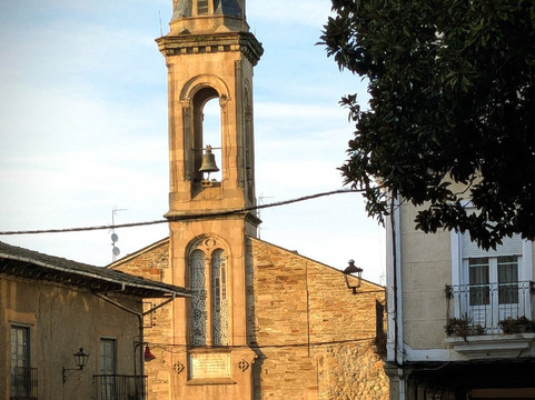 Iglesia de Santa Maria-Cacabelos必去景点