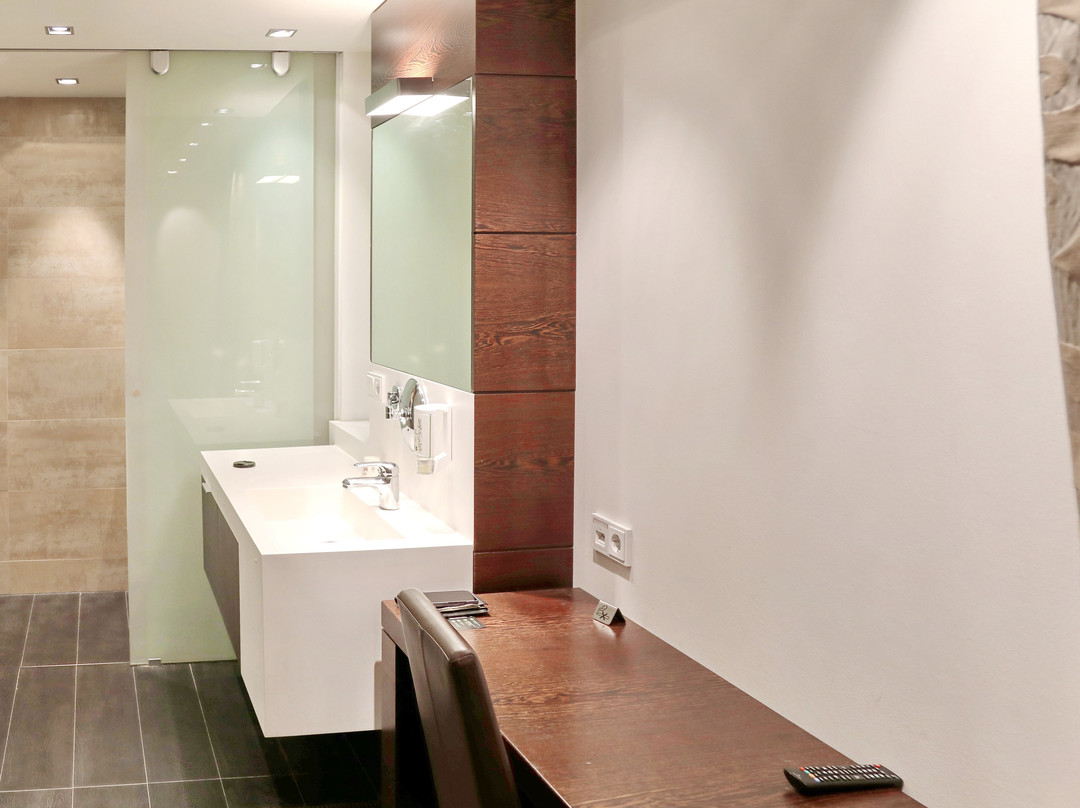 B&B HOTEL Linz City-Ost