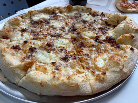 Muchomasquepizza Ibi