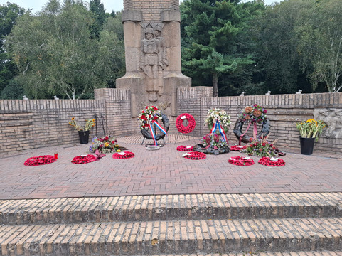 Airborne Monument te Oosterbeek