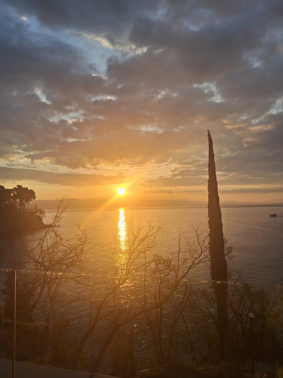 雷米森斯乔治2号酒店-官方