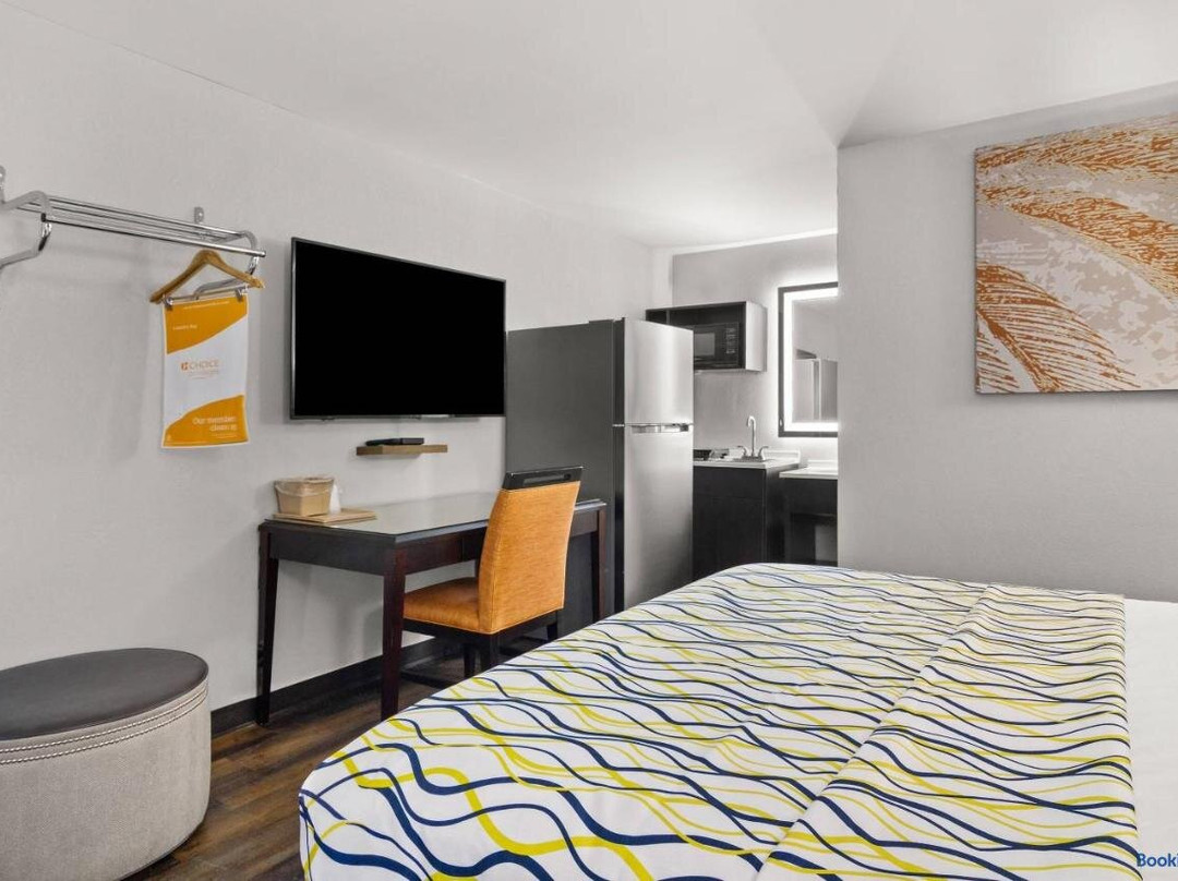 Rodeway Inn Orange Park - Jacksonville near Naval Air Station