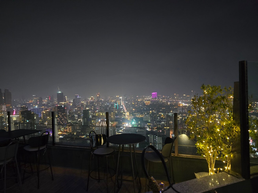 Celeste Sky Bar
