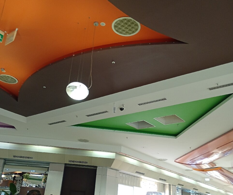 Centro Commerciale Il Casale-San Cataldo必去景点