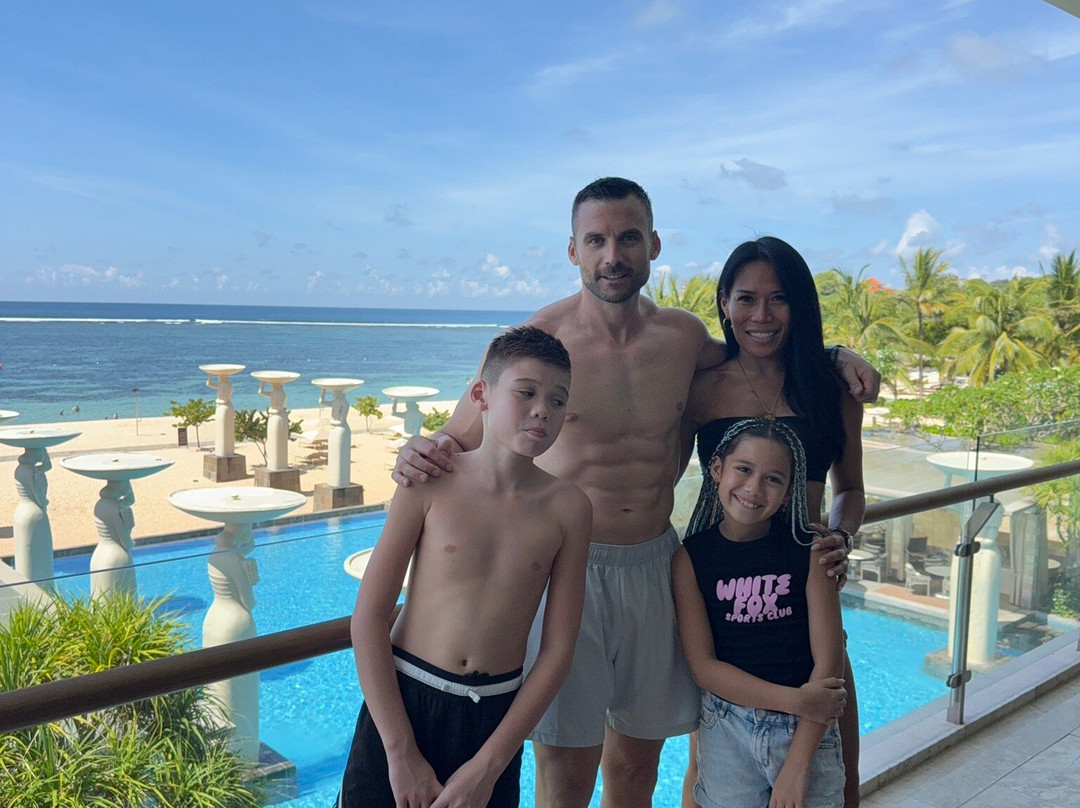 穆丽雅酒店主图