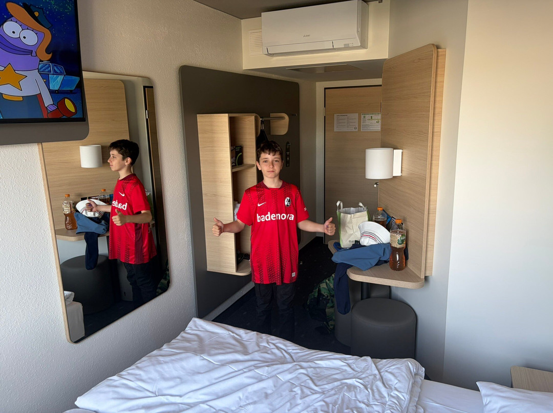 弗赖堡西部 B&B 酒店主图