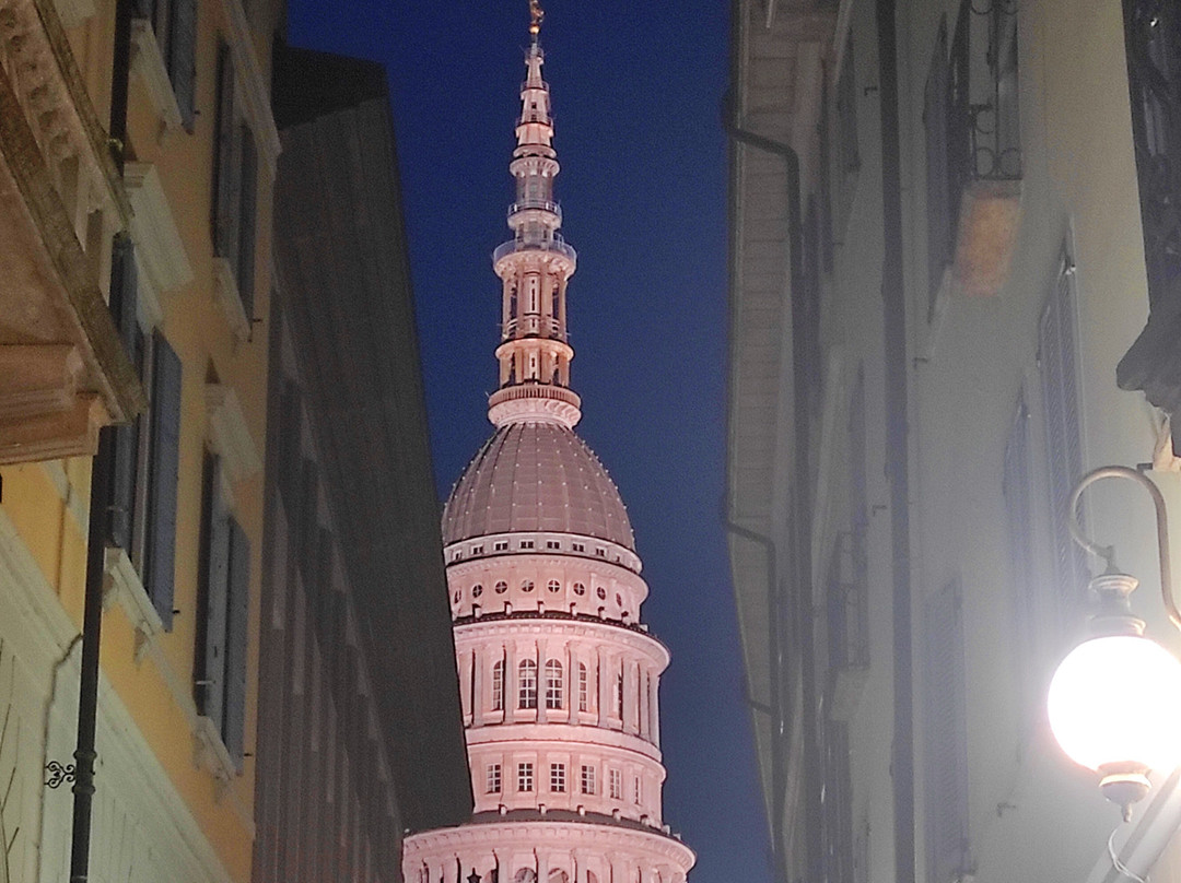 Basilica di San Gaudenzio-诺瓦拉必去景点