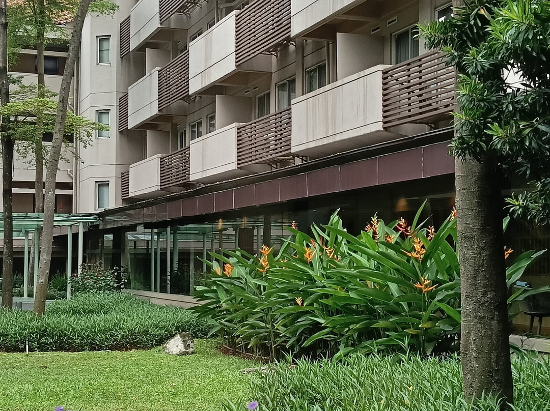 加拉璜凤凰木酒店主图