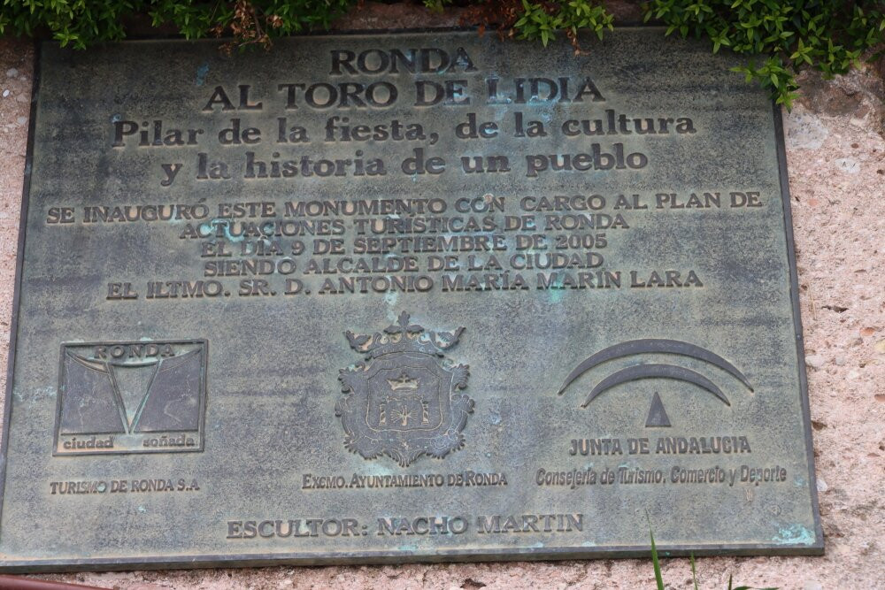 Monumento al Toro-隆达必去景点