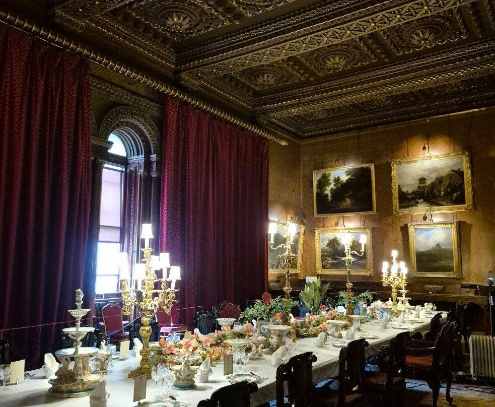 Penrhyn Castle-班格尔必去景点