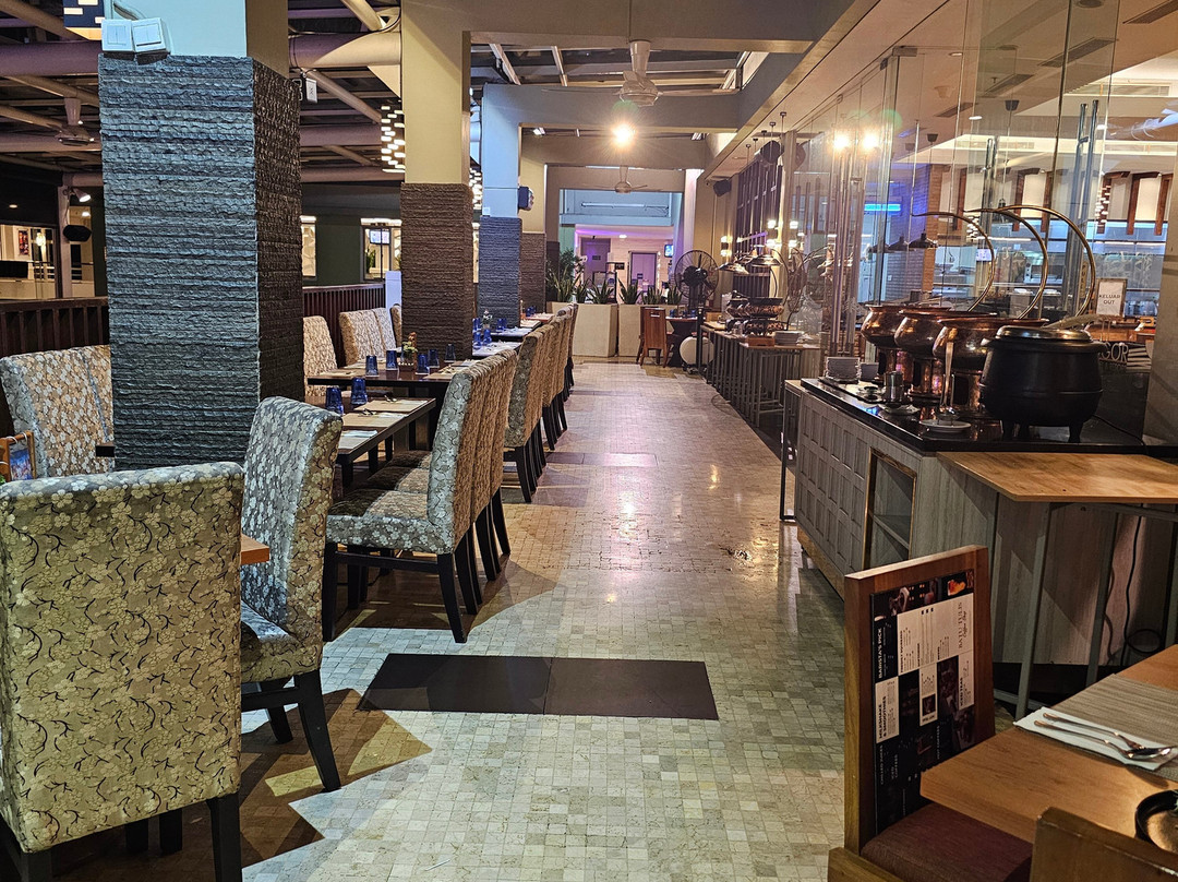 阿斯顿茂物酒店及度假村主图