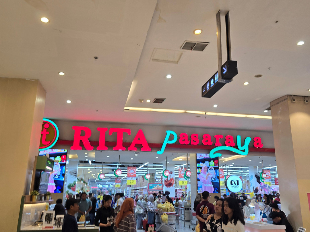 普禾加多WH卢米诺酒店主图