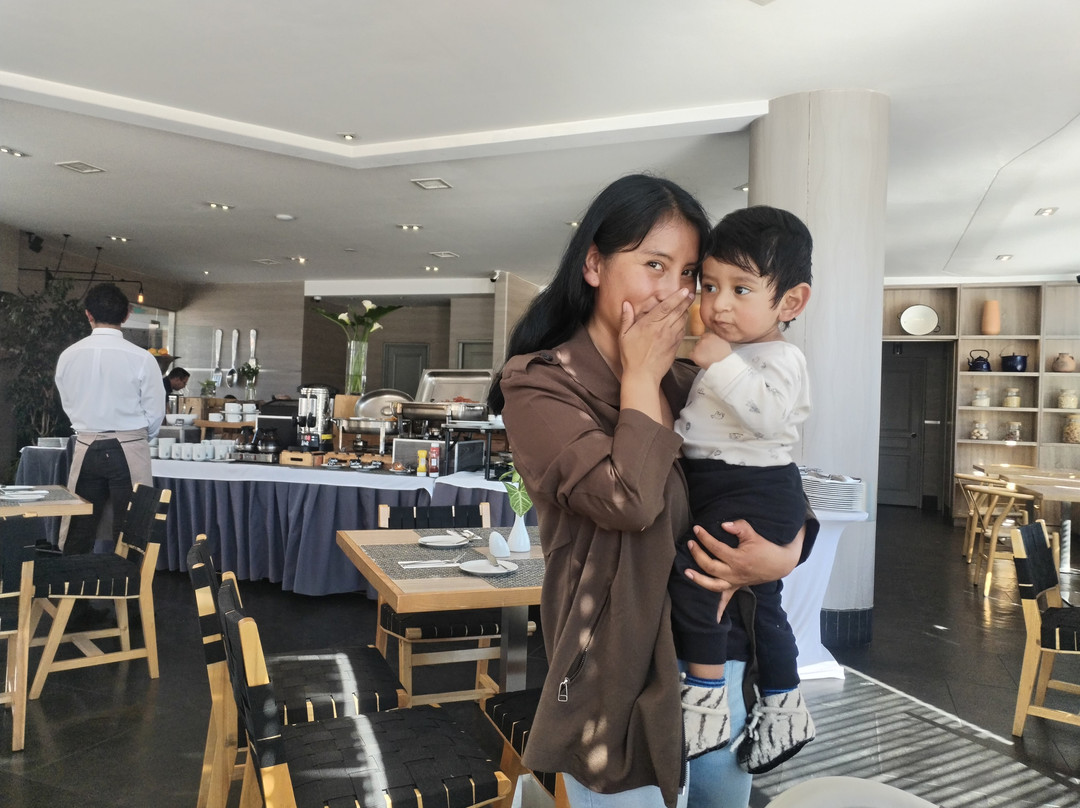 卡萨格兰德套房酒店主图