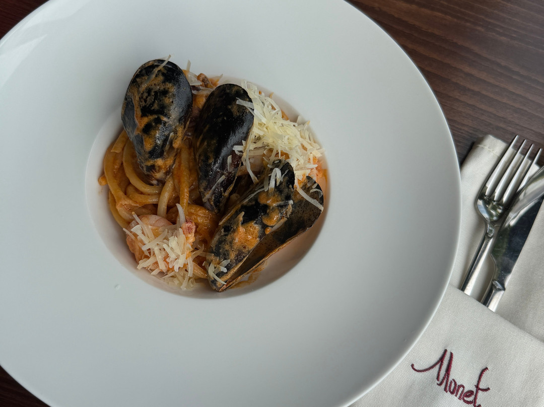 Mone't restaurant