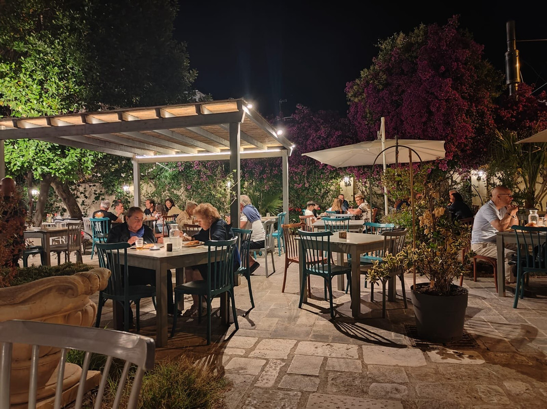 Nauna Pizzeria Trattoria Terra E Mare