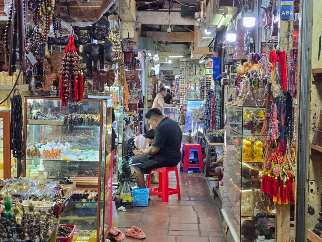 俄罗斯市场-金边必去景点