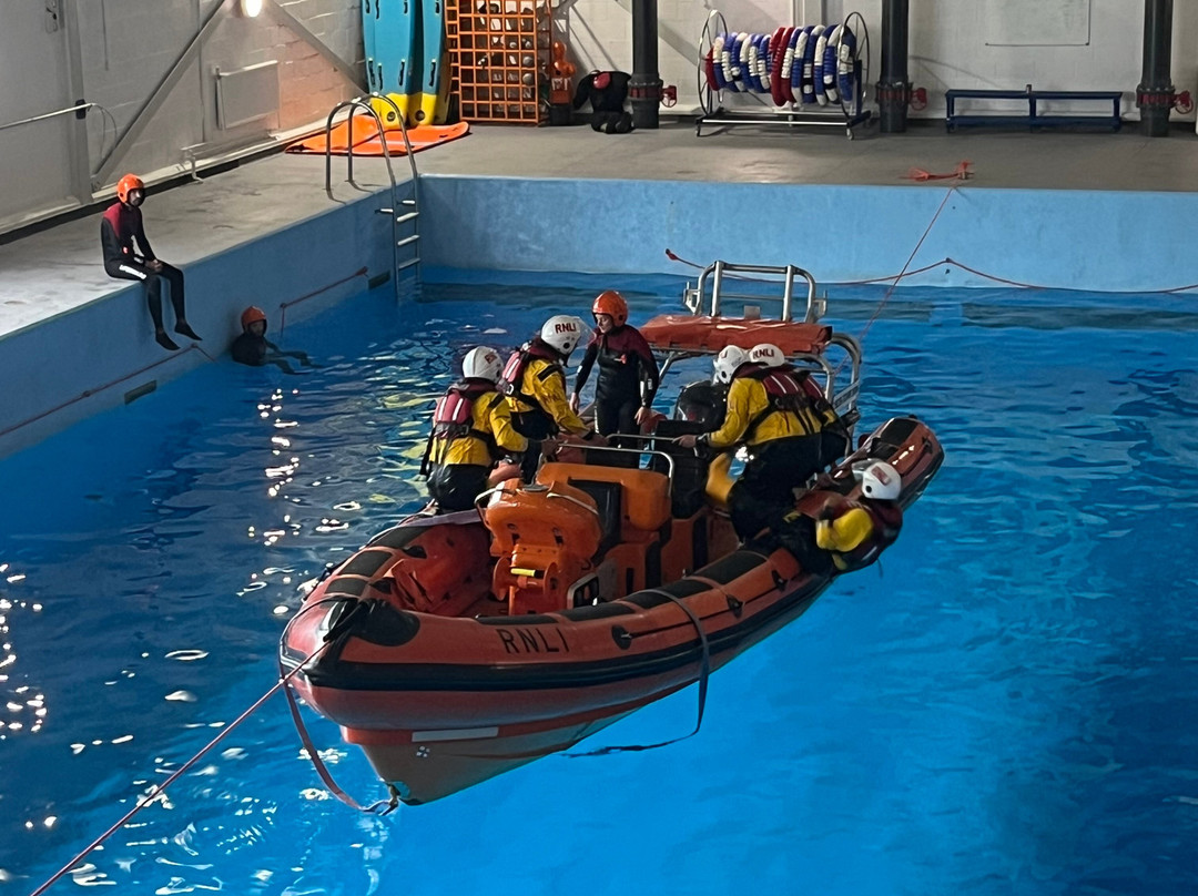 RNLI 大学酒店主图