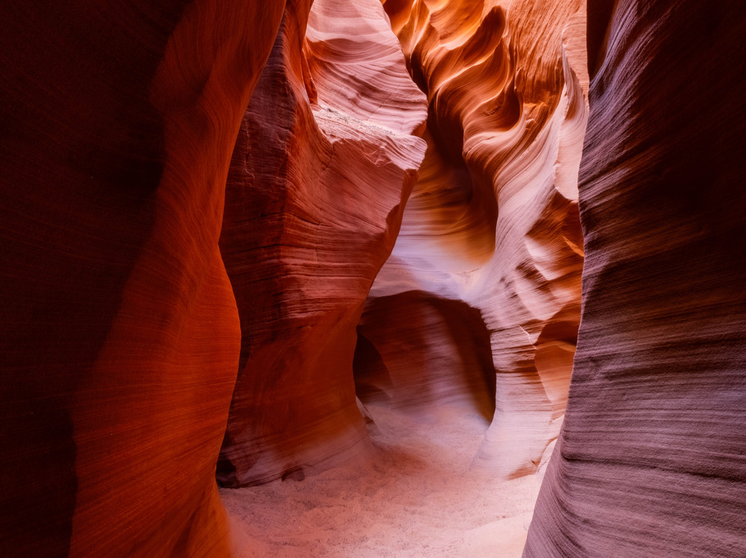 Lii Bikee Slot Canyon Tours-佩吉必去景点