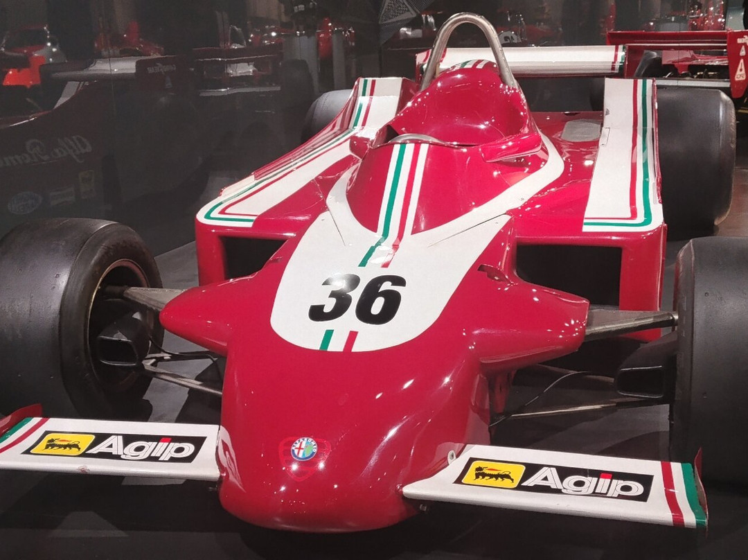 Museo  Alfa Romeo-阿雷塞必去景点