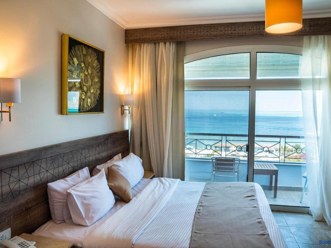Swiss Wellness Boutique Hotel