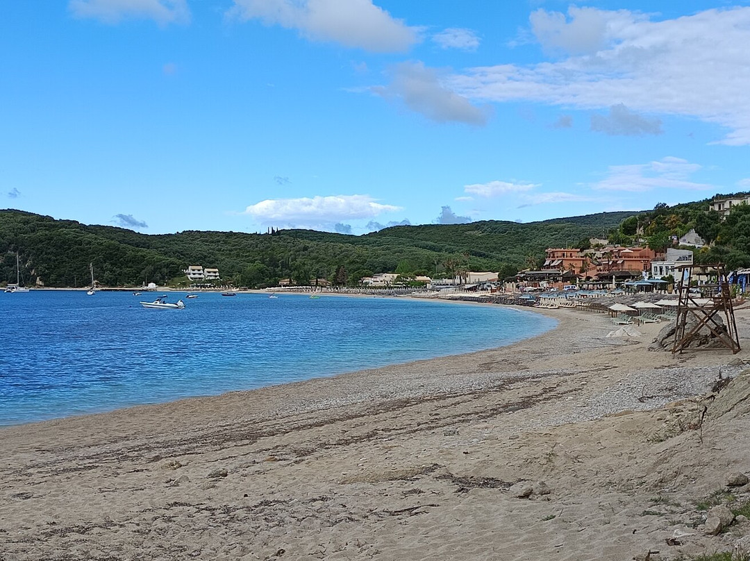 Valtos Beach-Chrisogiali必去景点