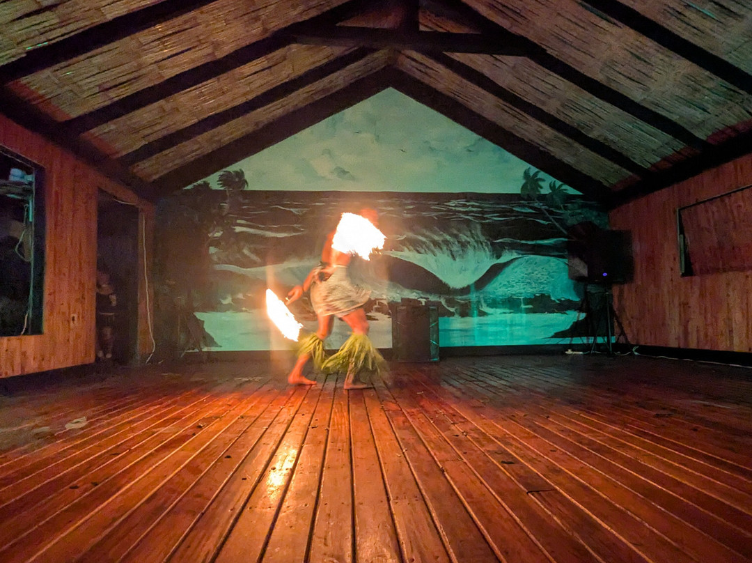Tonga Travel Troupe-努库阿洛法必去景点