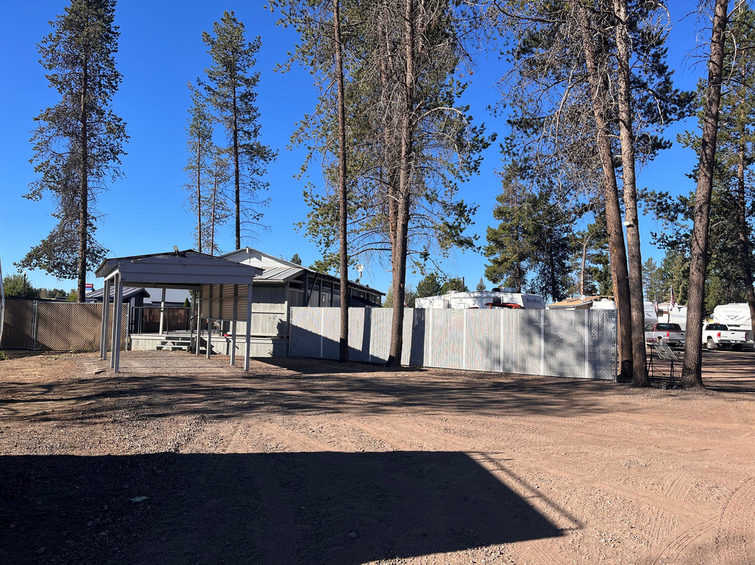 Highlander Motel & RV Park主图