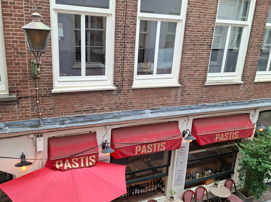 皇宫酒店主图