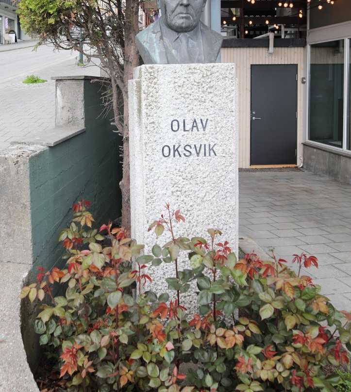 Olav Oksvik Byste-莫尔德必去景点