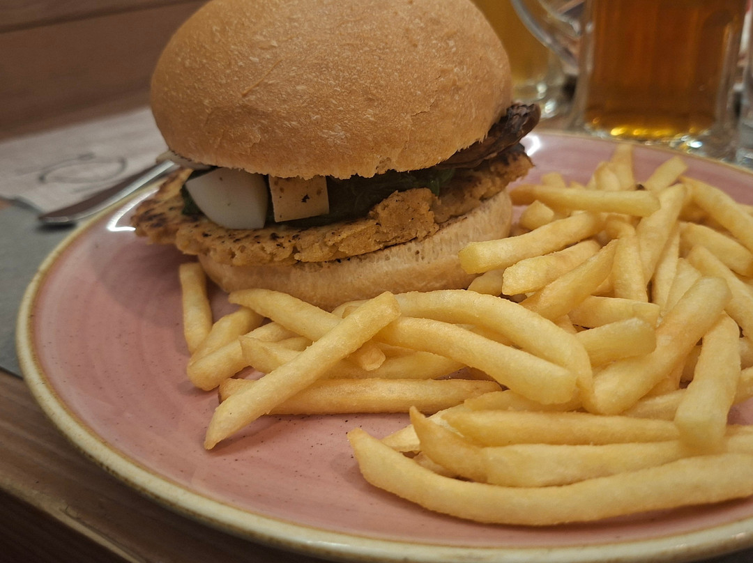 Pota Mountain Burger