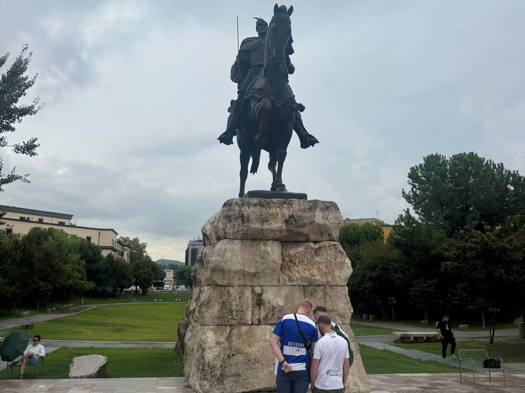 Skanderbeg Square-地拉那必去景点