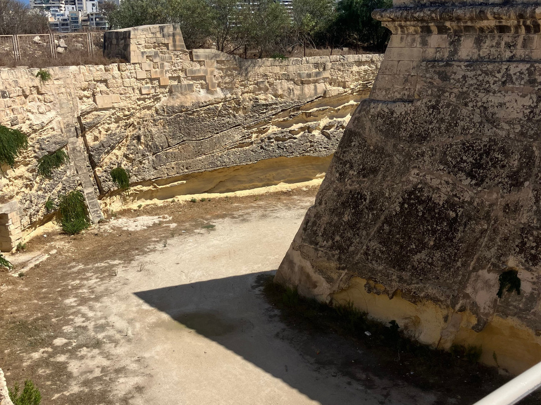 马耳他旅游景点-Manoel Island