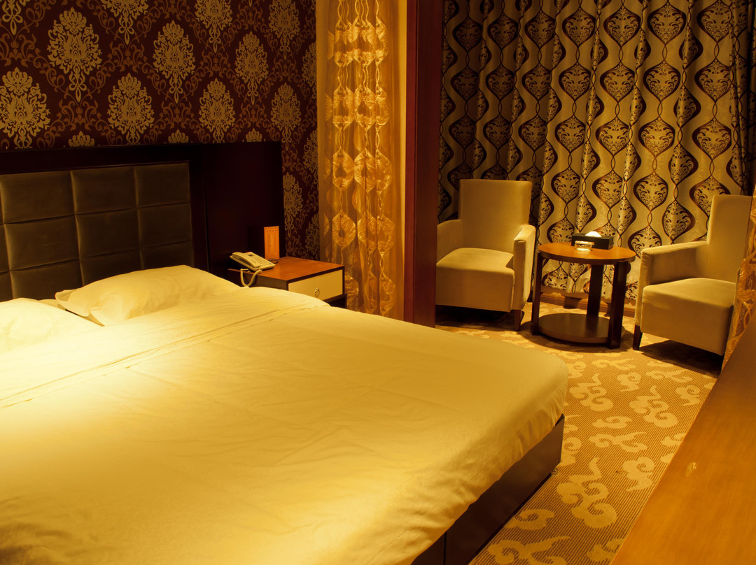 兴平盛凯大酒店主图