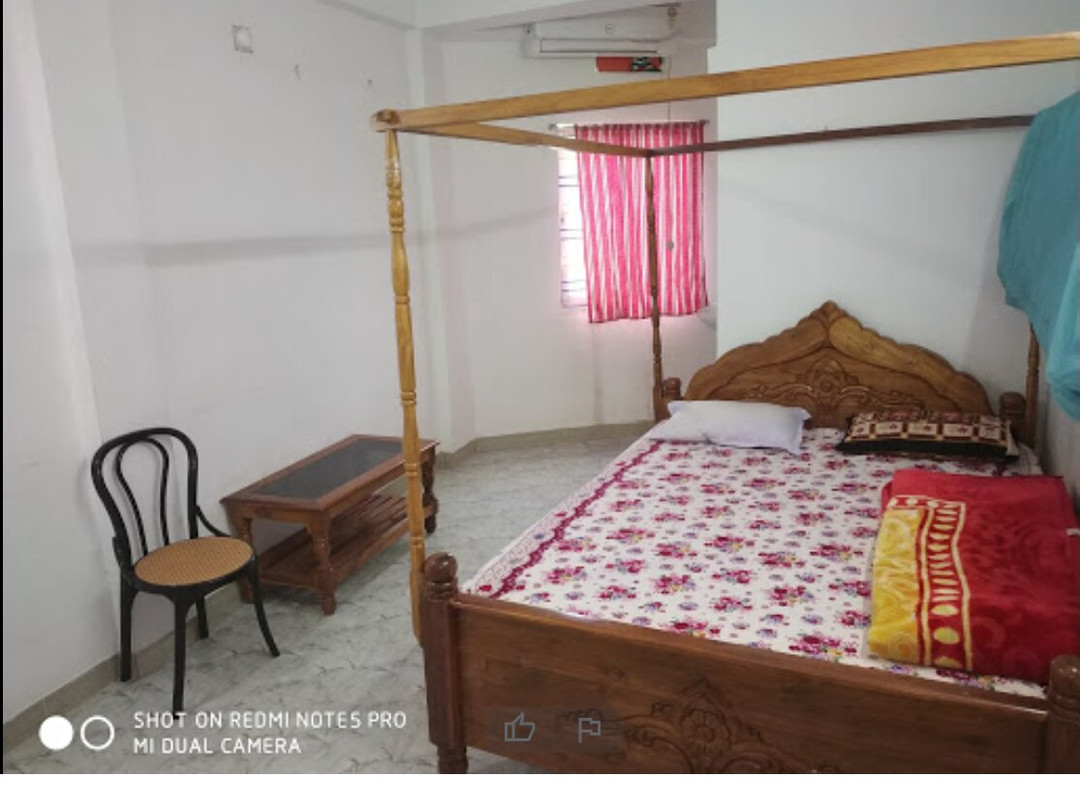 Palki Guest House And Marriage Hall