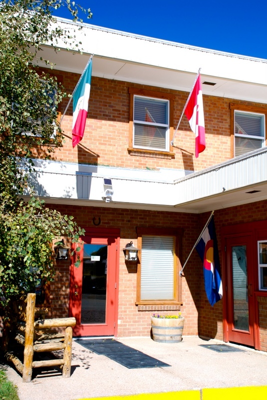 Black Dog Inn-官方